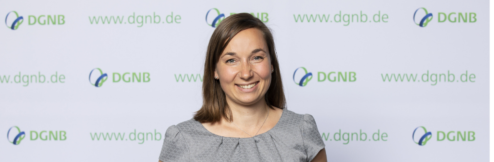 DGNB Auditorin Nathalie Bruess - Ihre Expertin für Ökobilanzierung